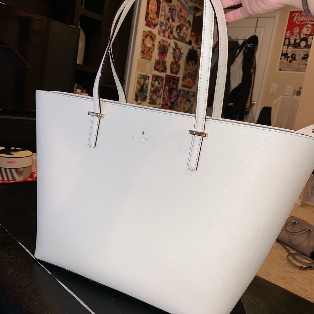 Authentic Kate spade tote